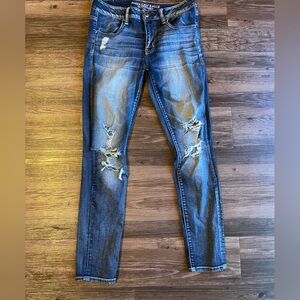 American Eagle Skinny Distressed Jegging - Size 10